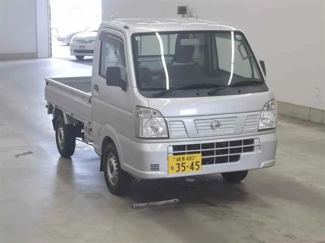 Nissan NT100 Clipper DR16T 2018